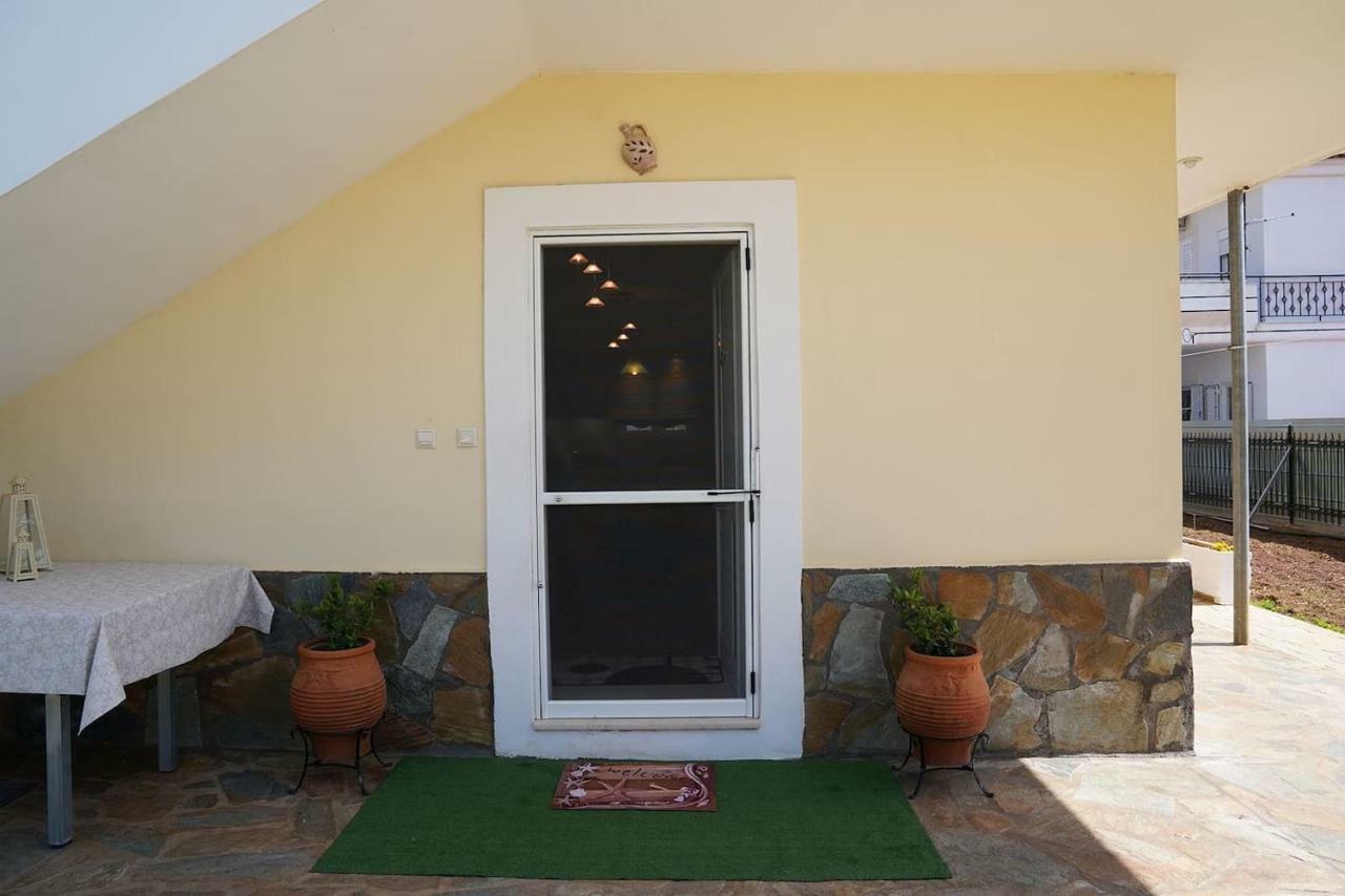 Eleni'S Holiday Home Каламата Экстерьер фото